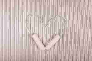 Free photo tampons making a heart