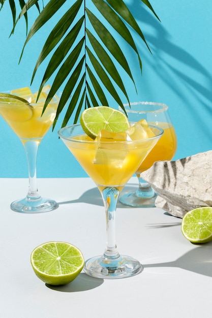 Tasty daiquiri cocktails with lime slices