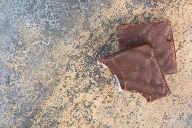 大理石のおいしいミルキーチョコレート。