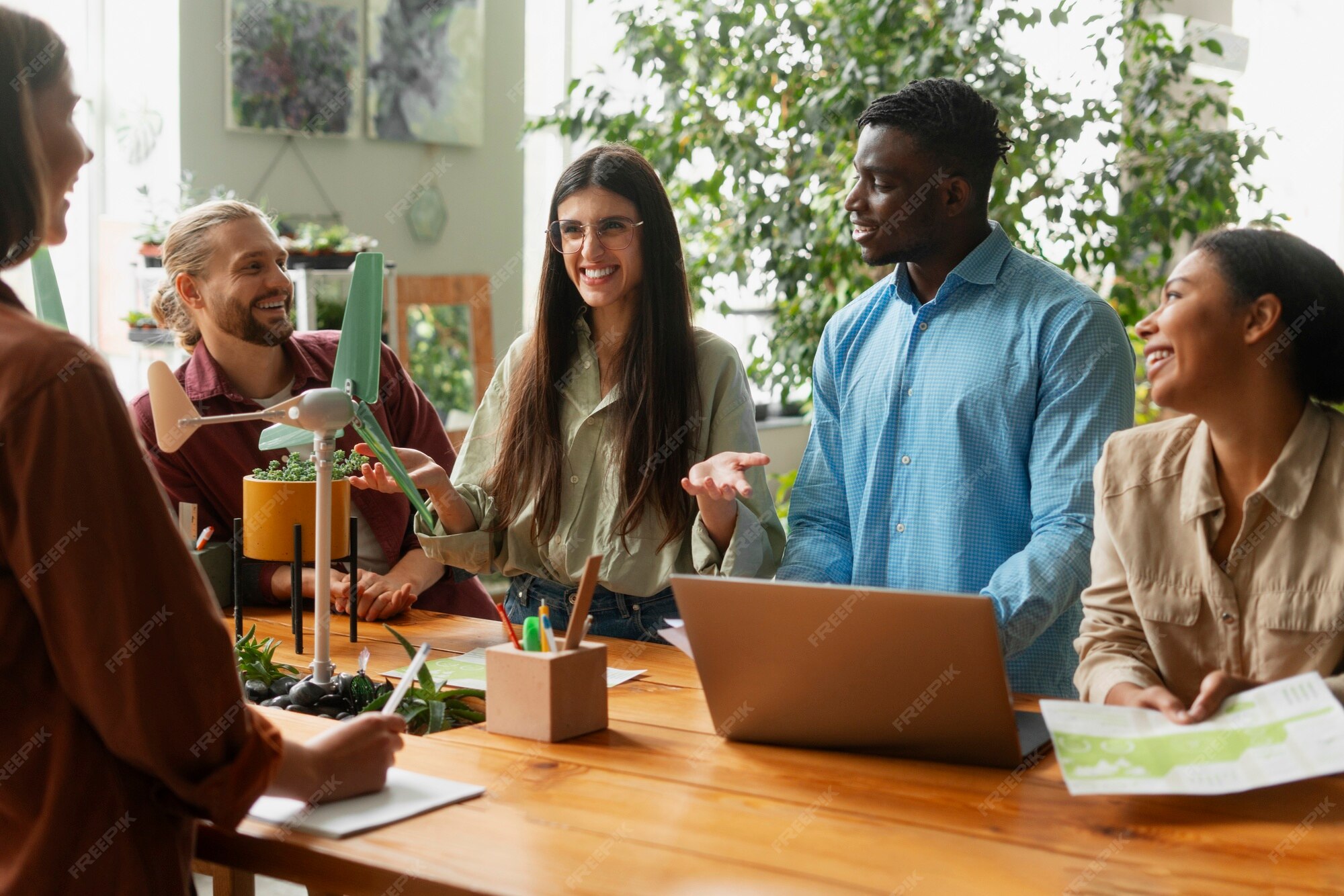 Types of Meetups and Events for Engaging Users