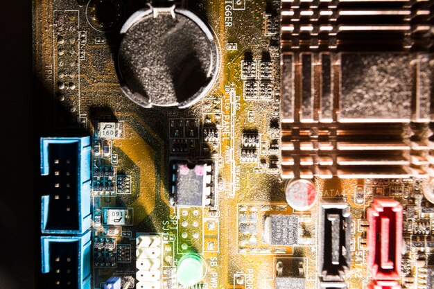 Inside The Machine Hardware Unraveled