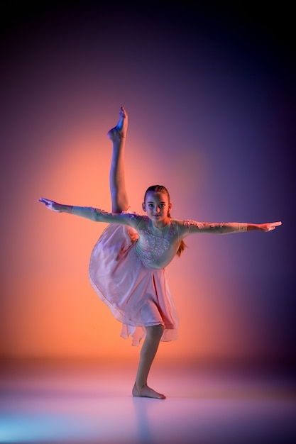 подросток современная балерина