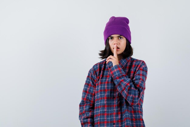 Подростковая шапочка-бини с жестом молчания и осторожностью