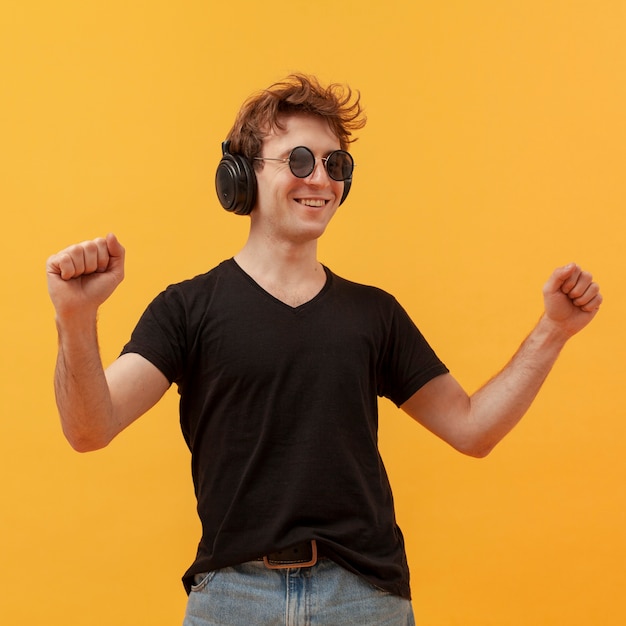 Free photo teenage boy having fun