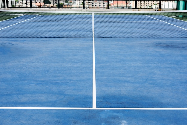 Free photo tennis court sport match play game concept