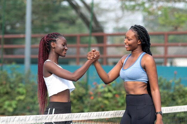 Tennis players hand shake