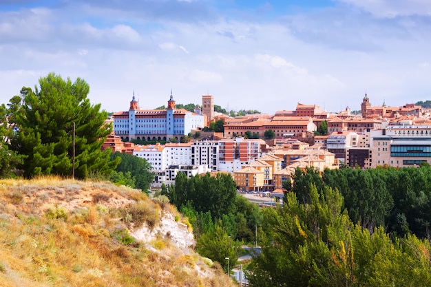 Free photo teruel in summer. aragon