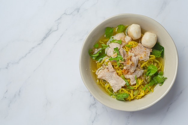 Free photo thai food. noodles with pork, meatball and vegetable