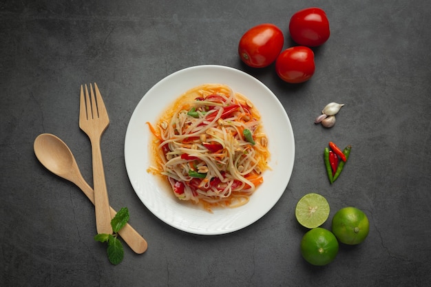 Free photo thai food;som tum or papaya salad