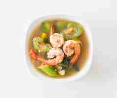 Free photo thai spicy mixed vegetable soup with prawns