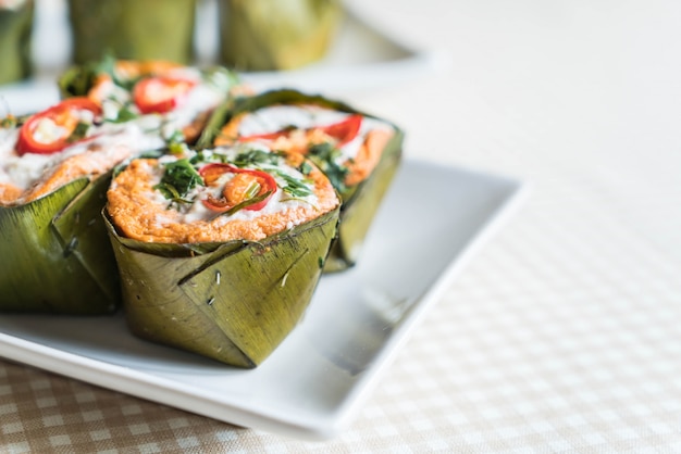 thai steamed curried fish