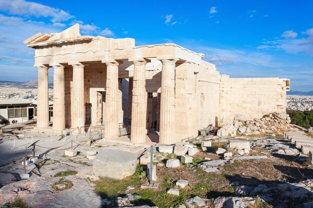 ギリシャのアクロポリスからアテネの街並み プレミアム写真