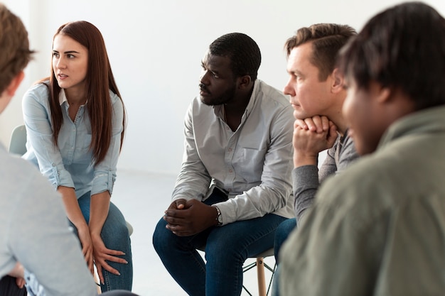 Thinking rehab patients looking away