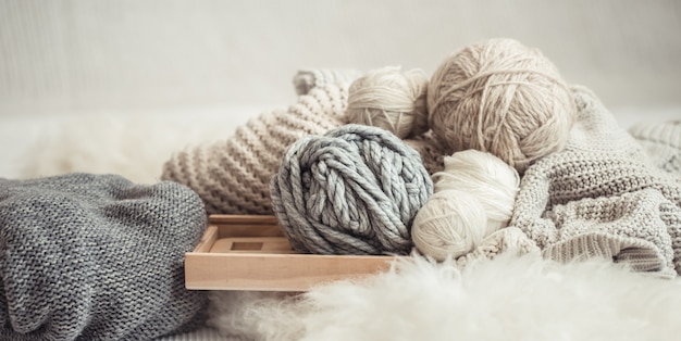 編み物用の糸と糸