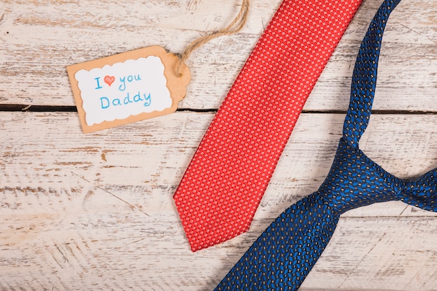 Концепция галстука на день отца