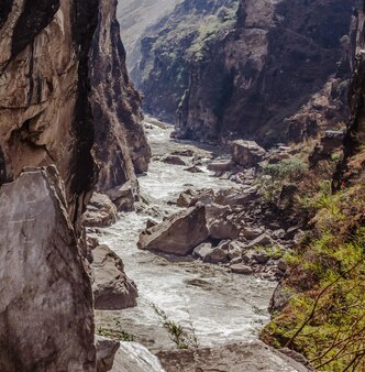 Tiger leaping gorge china the river flowing among the mountains