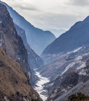 Tiger leaping gorge china the river flowing among the mountains