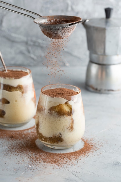 Free photo tiramisu decoration concept