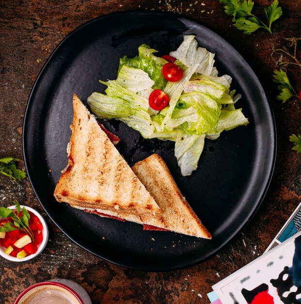 Toast with becons and herbs