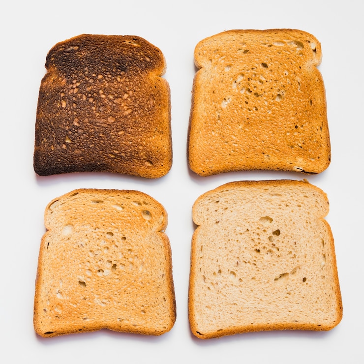 Free Photo toasted slice of bread 