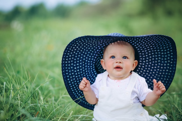 Toddler girl in a hat