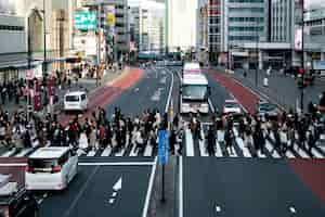 無料写真 通りを旅する東京の人々