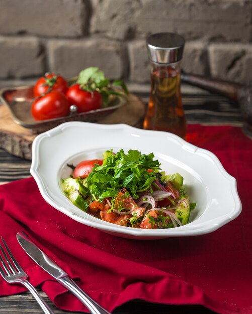 Tomato and cucumber salad with onions