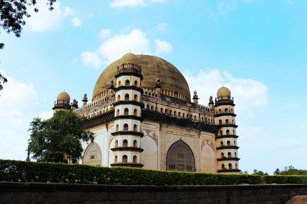 Free photo tomb shiva mahal palace kingdom