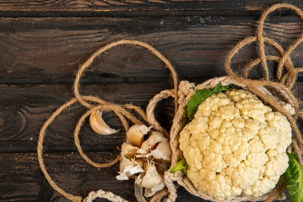 top  cauliflower and garlic