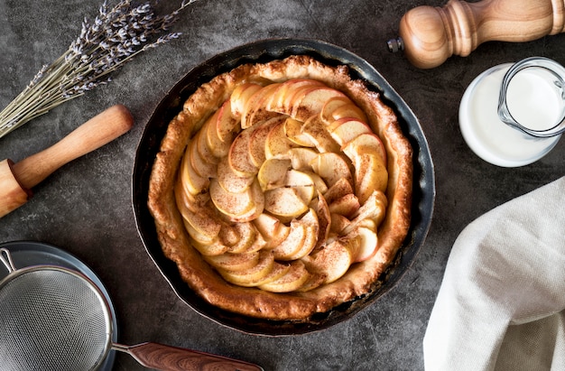 Top view apple pie in tray