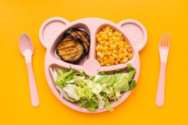 Top view arrangement of batch meal