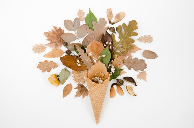 Top view autumn leaves bouquet