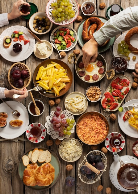 食べ物がたくさんある宴会の平面図