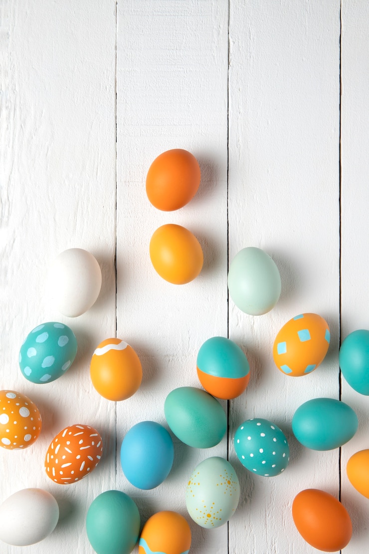 Free Photo top view on beautiful ester eggs