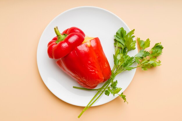 Top view of bell pepper and parsley