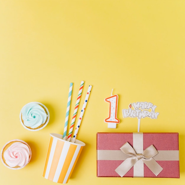 Free photo top view birthday elements