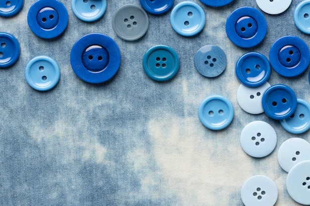 Free photo top view blue monday concept composition with buttons