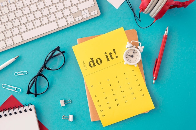 Top view calendar organizer and reading glasses