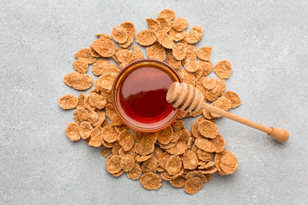 Free photo top view cereals with honey