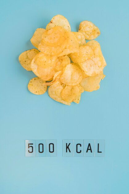 Top view chips and kcal count