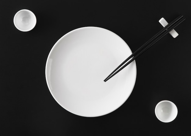 Top view over chopsticks with bowl