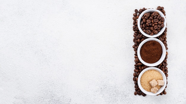 Vista dall'alto del concetto di caffè con spazio di copia