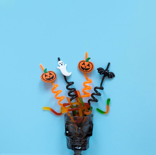 Free photo top view collection of halloween elements