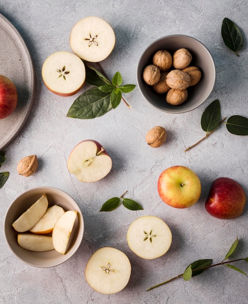 Free photo top view collection of organic fruits on the table