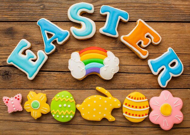 虹とウサギと着色されたイースターエッグの上面図