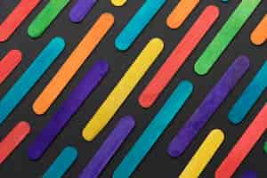 Foto gratuita composizione di bastoncini di gelato colorati vista dall'alto