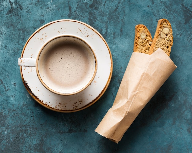 Foto gratuita vista dall'alto composizione creativa di caffè