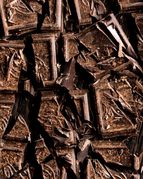 Foto gratuita vista dall'alto del concetto di cioccolato croccante