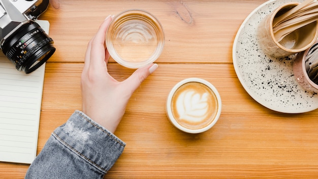 Free photo top view cup of coffee