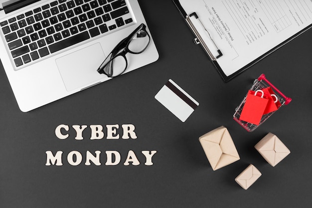 Free photo top view cyber monday event sale elements on black background